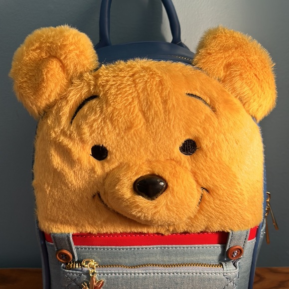 New Winnie the Pooh Disney backpack - Picture 2 of 8